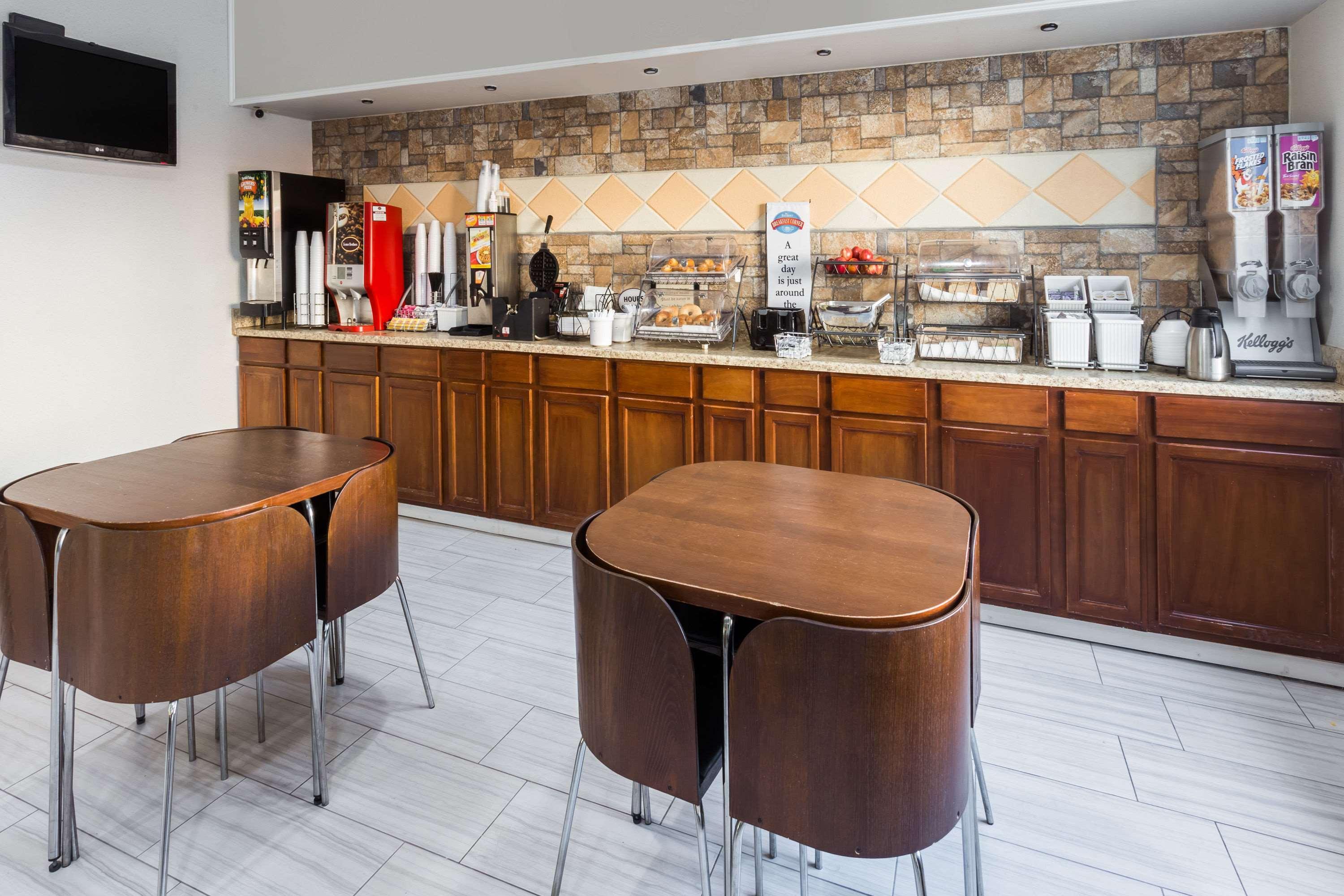 Hotel Baymont By Wyndham Anderson Esterno foto