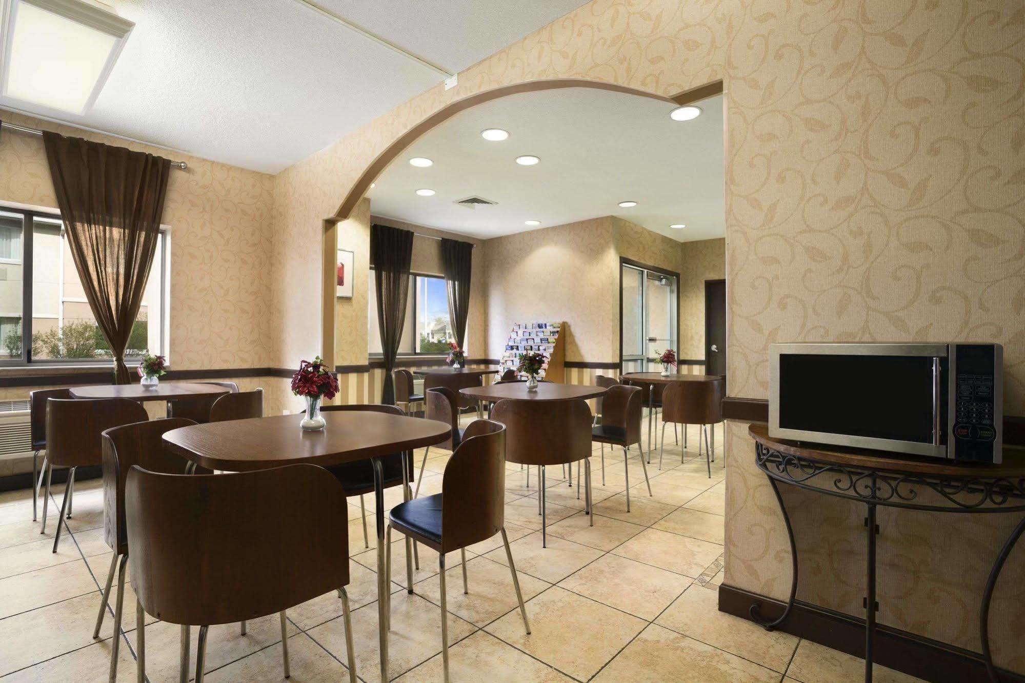 Hotel Baymont By Wyndham Anderson Esterno foto